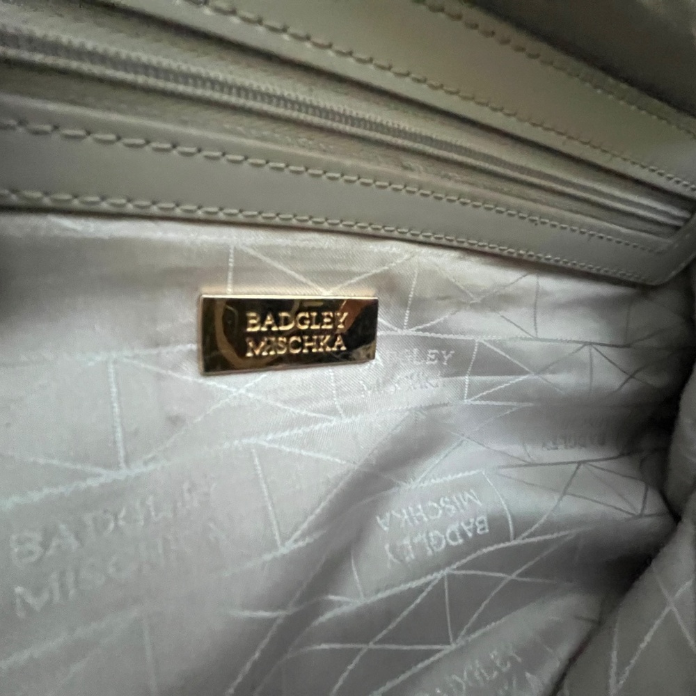 Badgley Mischka Black Leather Cowhide convertible Shoulder Bag - Picture 4 of 10